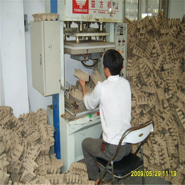 紙托熱壓機(jī)
